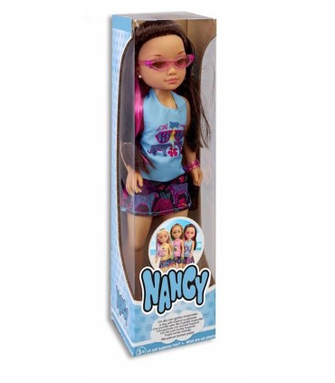 Nancy Un Día de Gafas Tropicales
