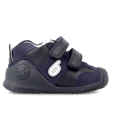 Bota Deportiva Biomecanics Azul Marino | La Granota
