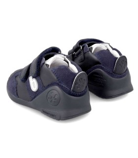 Bota Deportiva Biomecanics Azul Marino