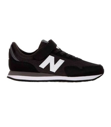 New Balance PV323BK Niño Negro | lagranota.es