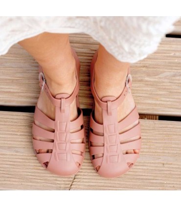 Cangrejera Mujer Igor Ura Rosa | lagranota.es